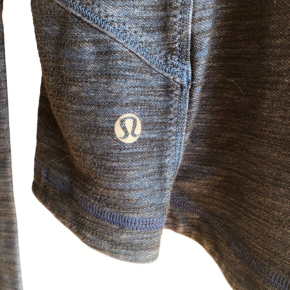 Lululemon Forme Jacket Size 4 Blue Slub Denim Limitless Blue / Black - Picture 10 of 12